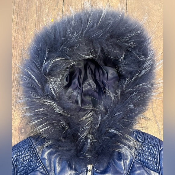 Marc by Marc Jacobs MBMJ Blue Puffer Coat Jacket w/ Fur Hood Womens size Medium - Picture 9 of 10